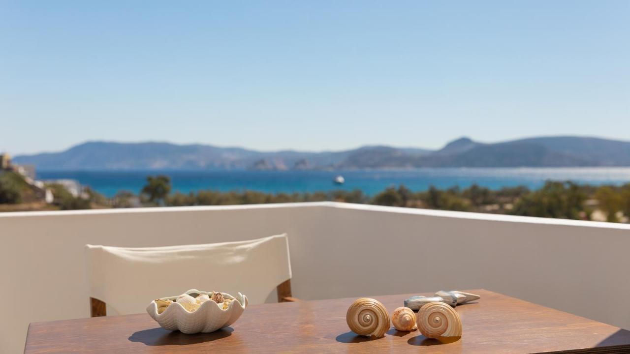 To Rantevou Tis Alykis Rooms & Apartments Kímolos Екстериор снимка